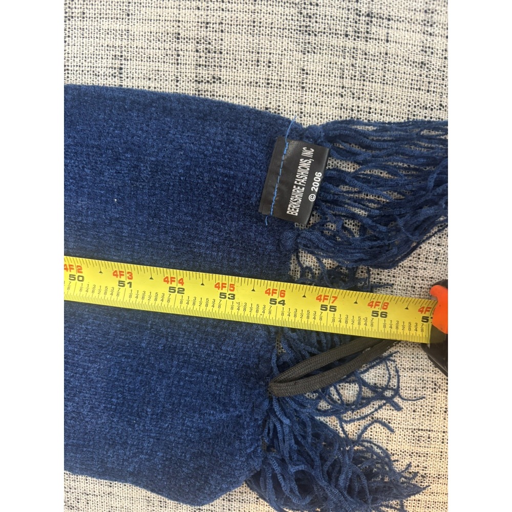 Vintage 2006 Berkshire Acrylic Navy Blue Fringe Rectangular Scarf Soft 8"x 54" - Picture 7 of 7